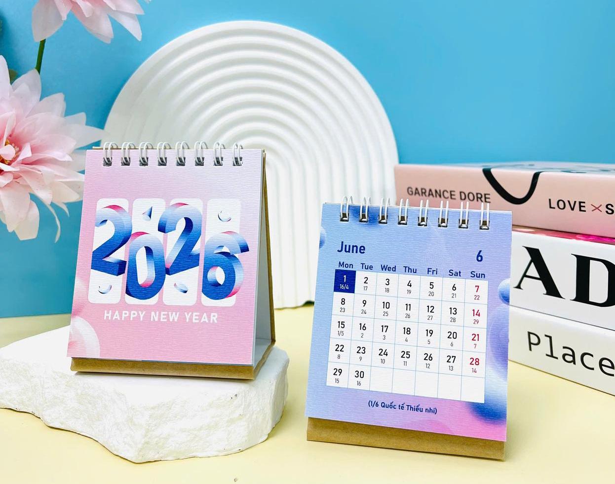 lịch để bàn mini thiết kế theo yêu cầu