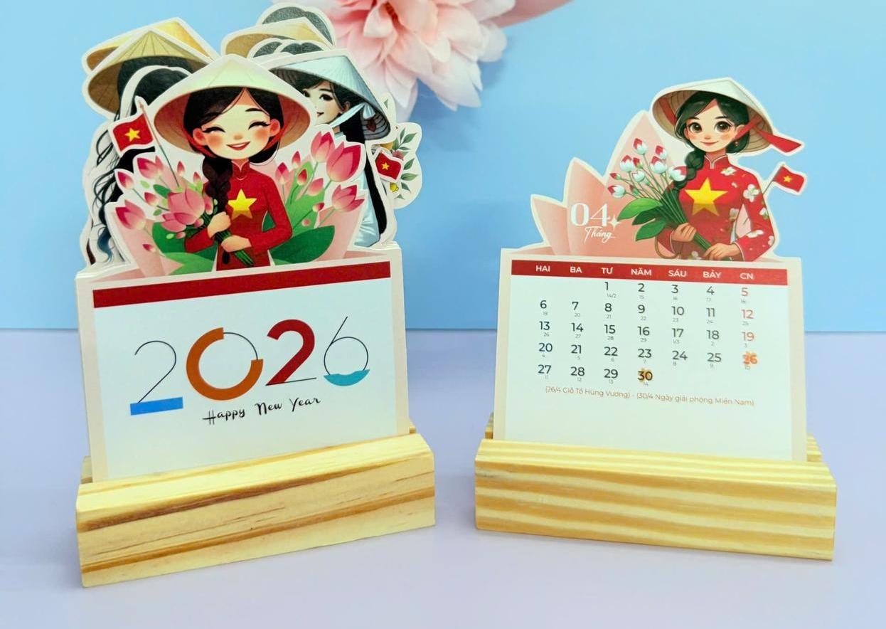 thiết kế lịch để bàn mini quảng cáo