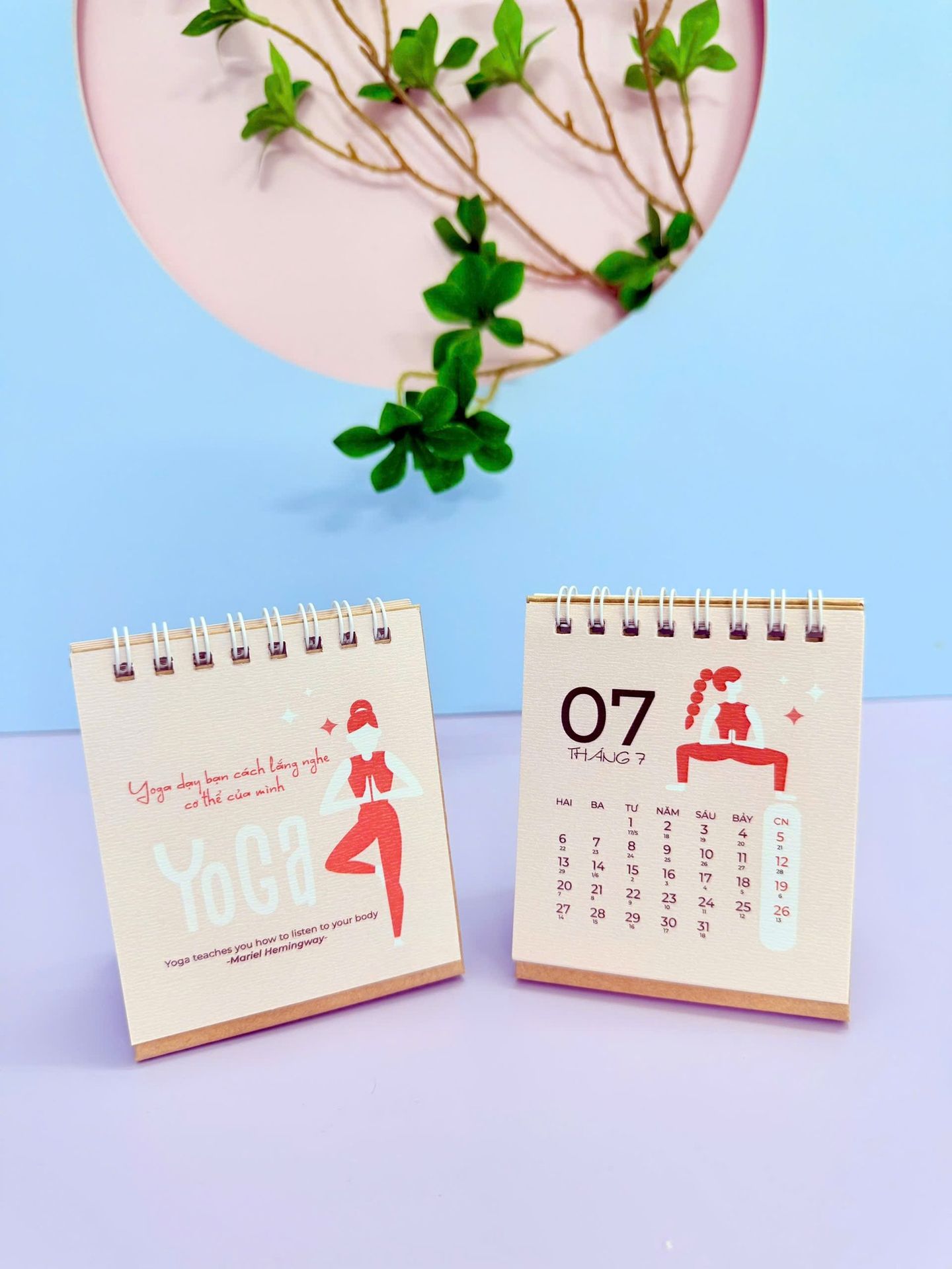 mẫu lịch để bàn mini đẹp chất lượng cao