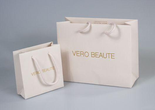 Túi giấy trắng đựng bánh mì in logo