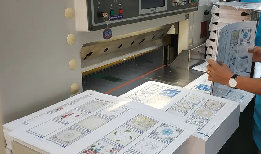 Báo giá in tờ rơi A3 - C300